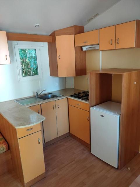 Camping Le Bel Air Mobil Home Le Cornouiller 4 Personnes Limogne-en-Quercy Esterno foto